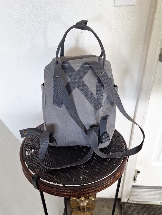 north face backpack borealis luxe Women's specific FlexVent suspension system Aspen leather backpack Color:Moody Blue Einarsson
